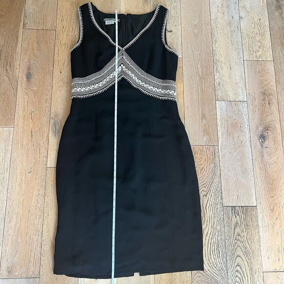 Maggie London Sheath Dress Black 10 Embroidered Lined Classic Tribal Business - Picture 13 of 14